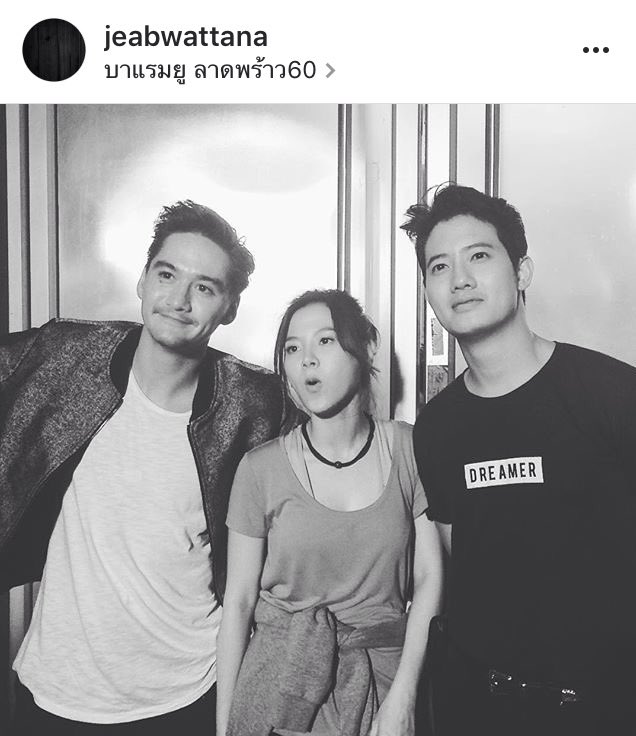 subforfern's tweet photo. คุณธนัท-วีนา #secretgarden_thailand กับ เมโย-พี่มอร์ #CatAWabb ครอสโอเวอร์เรื่องกันซะงั้น ป.ล. สวยเลือกได้ไปมั้ยคะ #ใบเฟิร์น 😆😼🙊 https://t.co/HY0GbX0cY4
