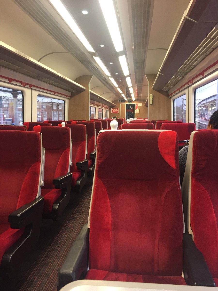 chrisdsteward's tweet photo. I fear @jeremycorbyn would still insist on sitting on the floor if on my current @VirginTrains #emptyseatgate https://t.co/ZuvlJCVpeI
