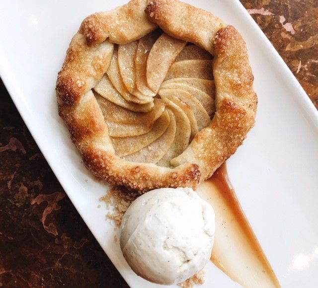 If there’s fruit in it, it’s not a cheat meal. Stop in and try our new Apple Crostata. Book now: buff.ly/2h1Nexr
