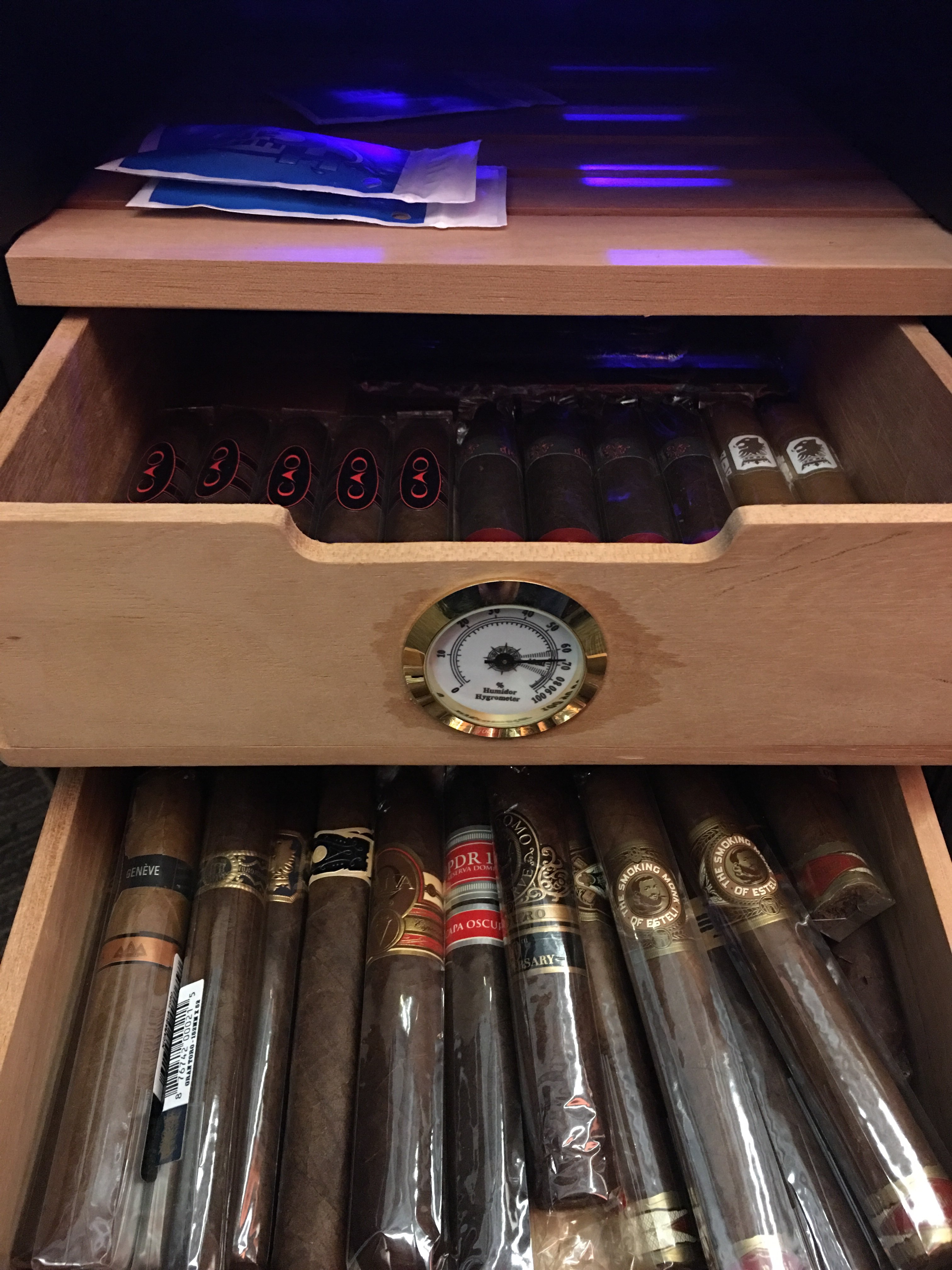 CigarBid (Cigar_Bid) / Twitter