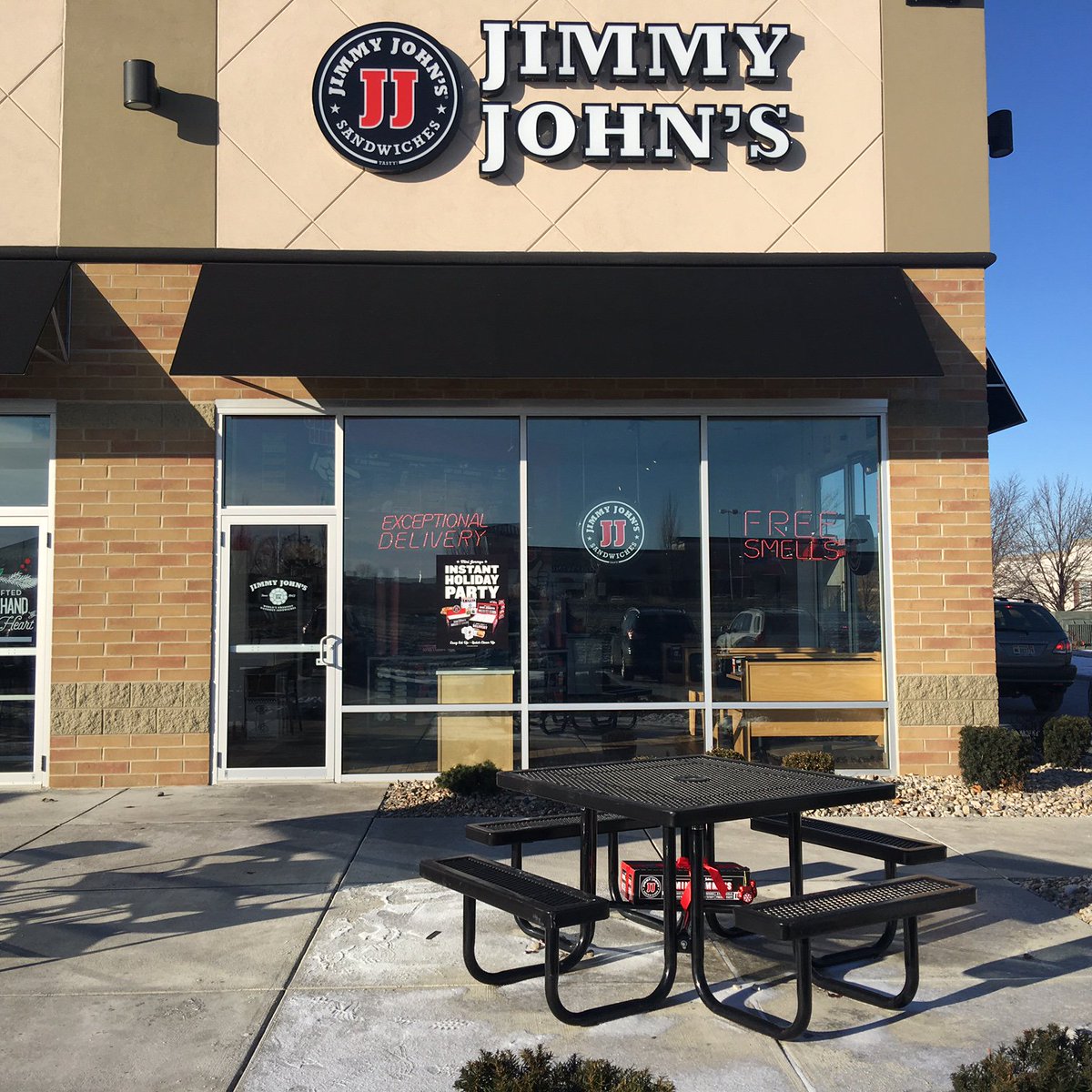 jimmyjohns's tweet photo. I’m dreaming of a JJ Gift Box! Come and get it at 16978 Clover Rd. Noblesville, IN #25DaysofJimmy #FindersKeepers https://t.co/PrpuFGfpHr