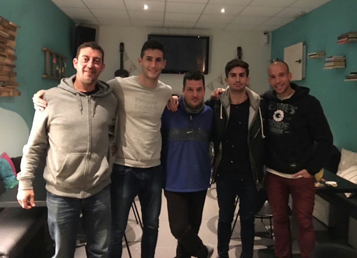Habéis estado poco en nuestra <a href="/UELlagostera/">Unió Esportiva Llagostera</a>, pero siempre os recordaremos😢 Gracias por vuestra cercania👏 Suerte cracks💪 <a href="/ccanom9/">Carlos Cano Martin</a> <a href="/JorgeShafa/">Jorge Shafa Álvarez</a>
