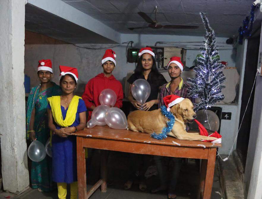 pfa_hbad's tweet photo. May Santa give abundance of love and peace to God's loveliest creatures! #pfahyderabad #furrychristmas #betheirsanta #helpananimaltoday https://t.co/xKktKm3t8D