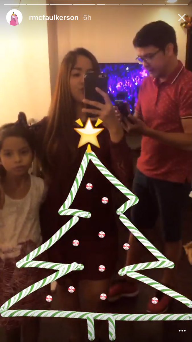 leyah_q's tweet photo. Christmas at the Faulkersons.....aaahhh..baka naman kahit isang pic lang ni RJ @R_FAULKERSoN !😉❤️

#ALDUBPaskoNaNaman https://t.co/OL4iKD5ztS