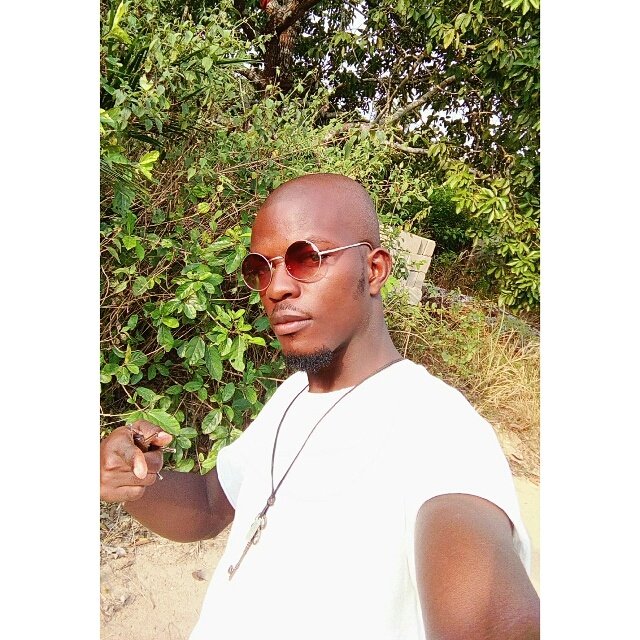 1AceRapper's tweet photo. Krrr, ObiNeYem 
A Mi A Run Dis
#SkySpeedRecords https://t.co/GEphN9dEhw