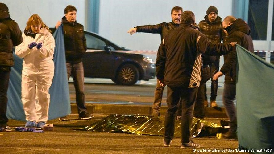 SRAntiFascism's tweet photo. #Generalbundesanwalt
#Staatsanwaltschaft
#PeterFrank ConfirmDeath
#TerrorSuspect #AnisA
AftrShootOutWth #MilanPolice
https://t.co/r7HNl4nwgF https://t.co/aoYivfxXjZ