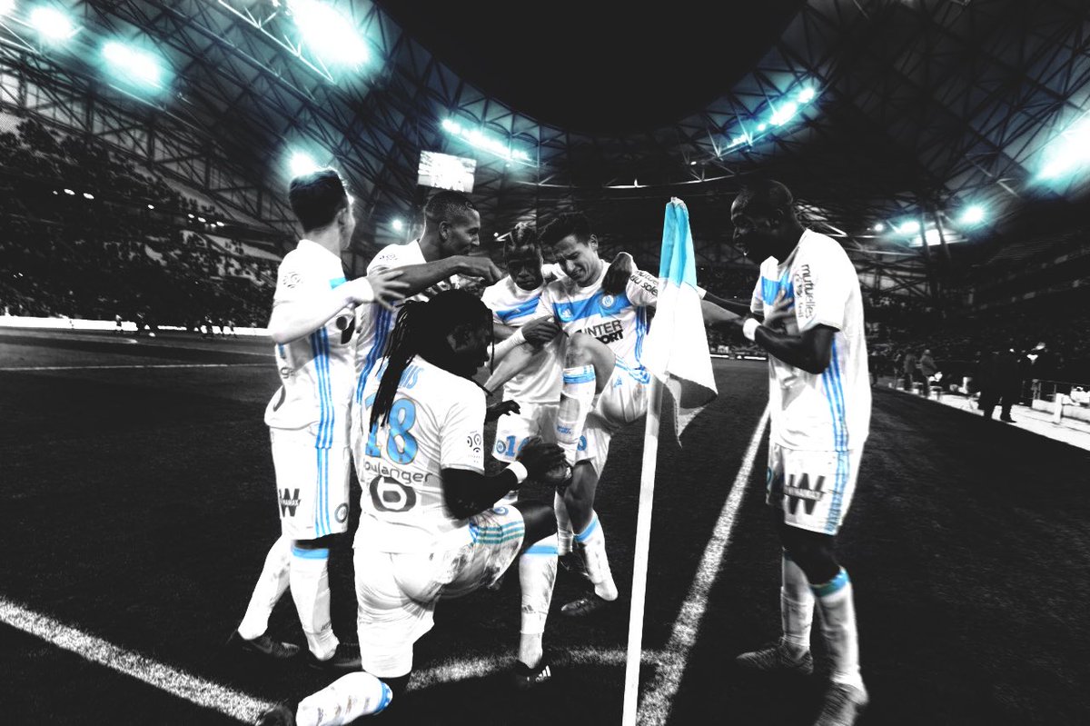 Télécharger gratuitement Images Football Humour F Humour Twitter dernière salutations
