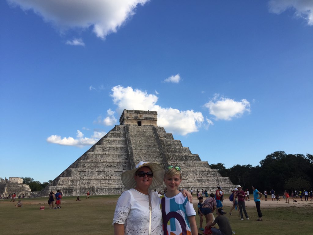 HelenStevenson4's tweet photo. Gave Dom the nickname of Chichen-itza when he was a baby. Can't believed we visited together yesterday #mayanmagic #Mexico2016 #feliznavidad https://t.co/EiGcl5OOvs
