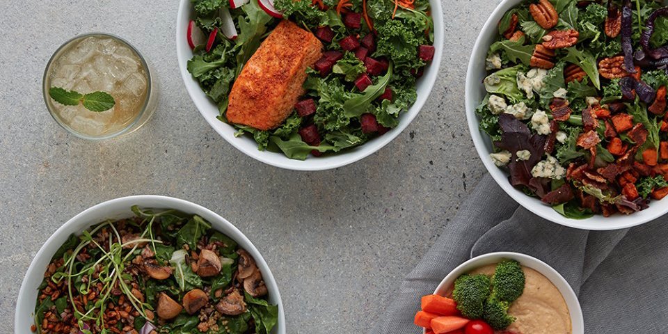 BusinessInsider's tweet photo. Membership to this club requires spending thousands on salads https://t.co/tluLhGeEwb https://t.co/Z7NqHbweE9