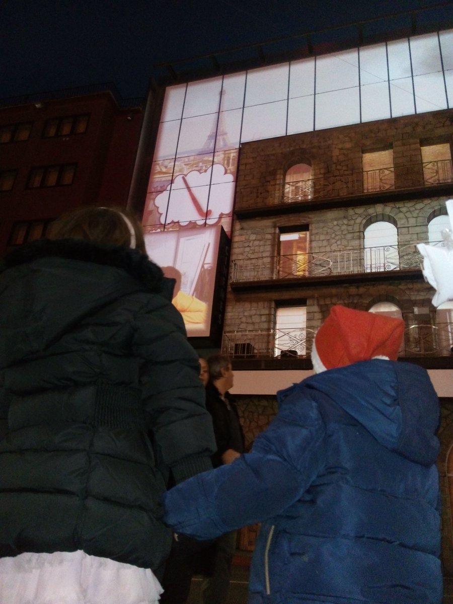 Lorena (@loreandorra) on Twitter photo 