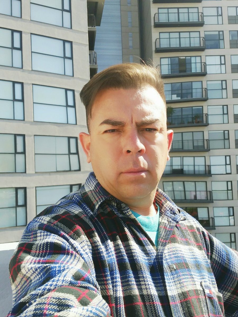 ramiro5021's tweet photo. Trabajando en 24...asi es esto a veces https://t.co/Edzrimp4YC