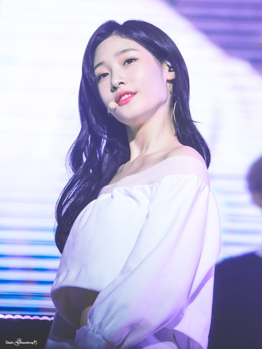 chaeyeonpics's tweet photo. 161224 ♡
©: alwayschaeni121 https://t.co/6gfjvmi3Hk