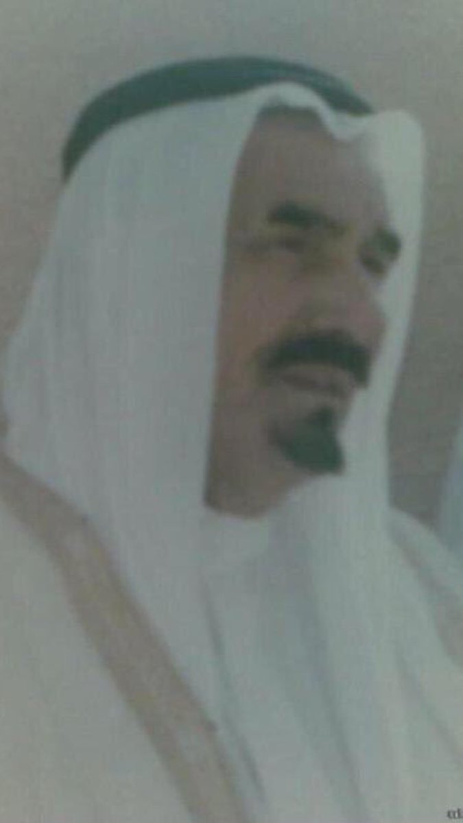Abu_khaled1974's tweet photo. له منزلن ماينزله كل سلاف
لاثار عج الخيل باتلى المظاهير
منزل شرف واللي نزل فيه ماخاف
راعيه ابن حلاف واف التشابير 

#شاعر_الظفير#شباط_الظفيري https://t.co/Dtcc2CG0Ji