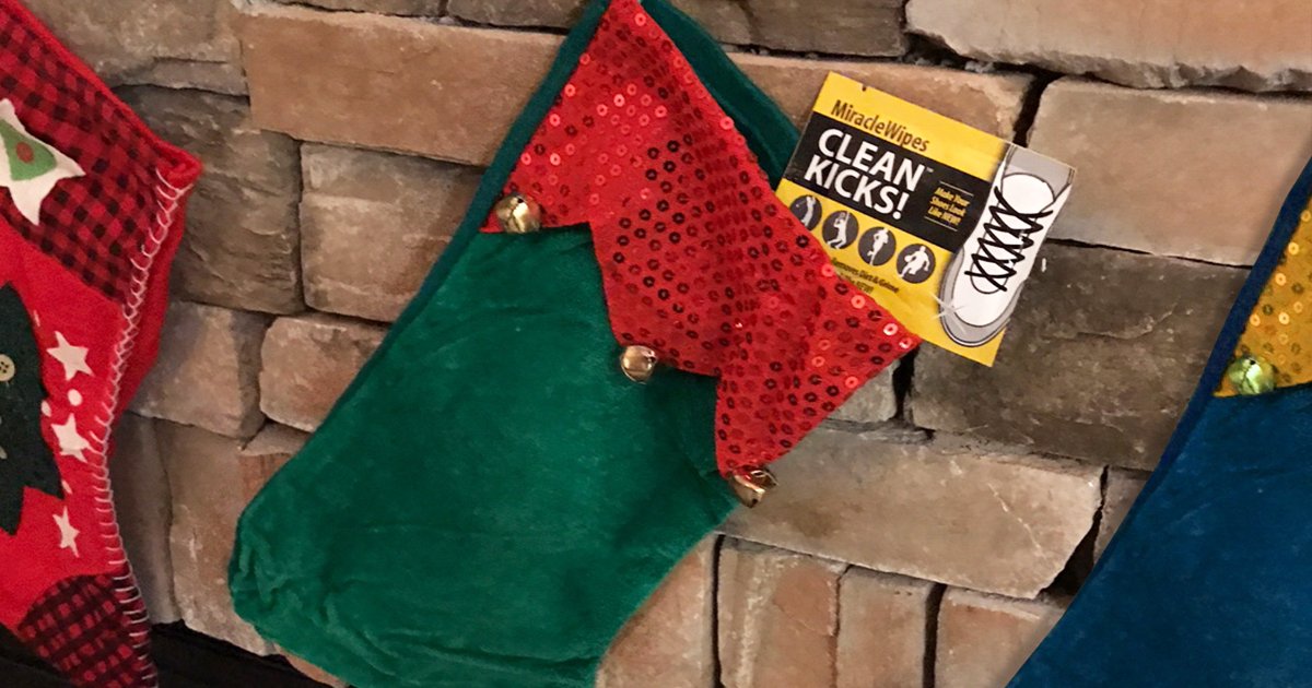 CleanKicksWipes's tweet photo. Christmas Eve with Cleankicks. https://t.co/JA0J7NiwSb #likenew #shoes #holidays #wipes #miracle #clean #stocking https://t.co/KMTGSo4ffn