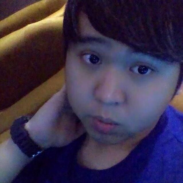 Boss_Jensen's tweet photo. Come hangout with me on #BIGOLIVE. https://t.co/AHVgP59lHI https://t.co/SZAofN48Pg