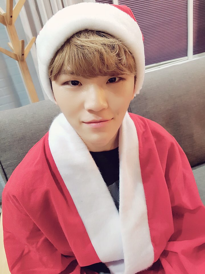 pledis_17 tweet picture