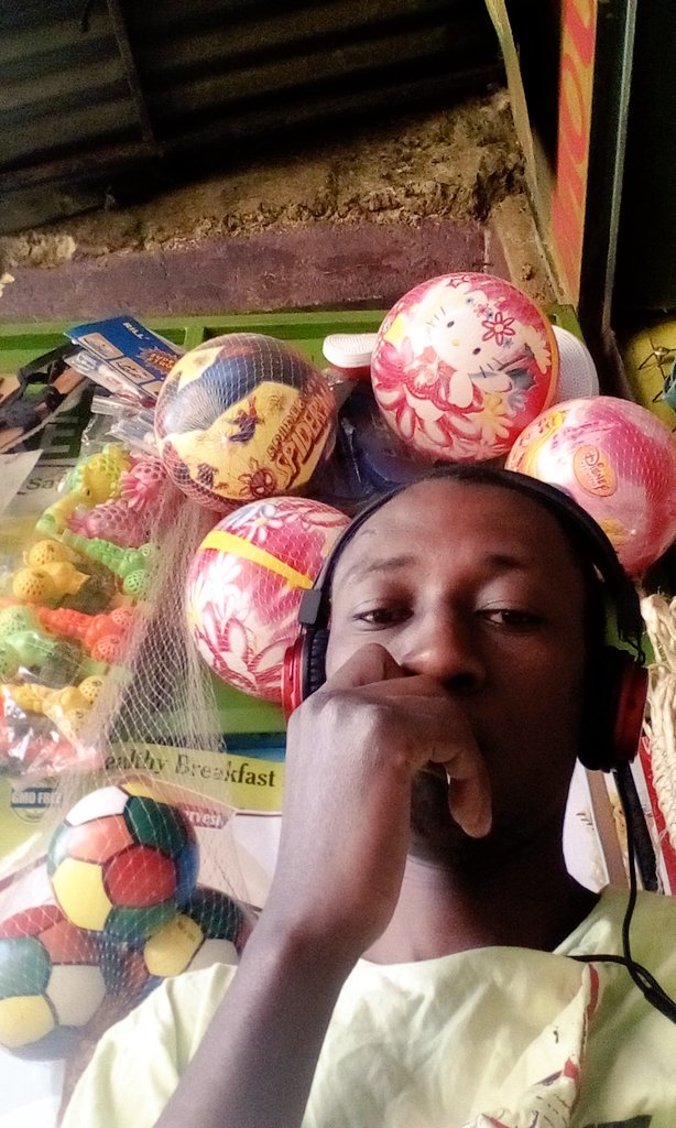 luthuliavenue's tweet image. Merry Christmas everyone