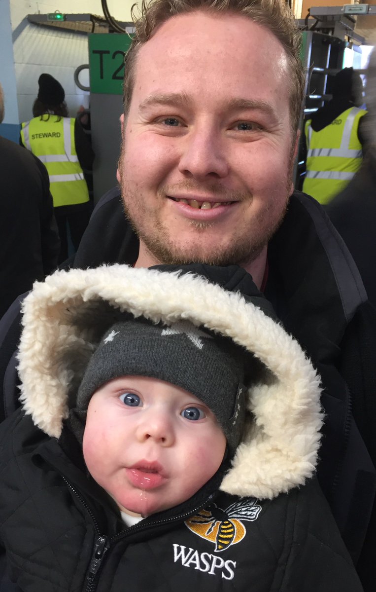 MLanks's tweet photo. Thanks @WaspsRugby for a great afternoon, what a great first game for a little wasp! https://t.co/eOMNyav61x