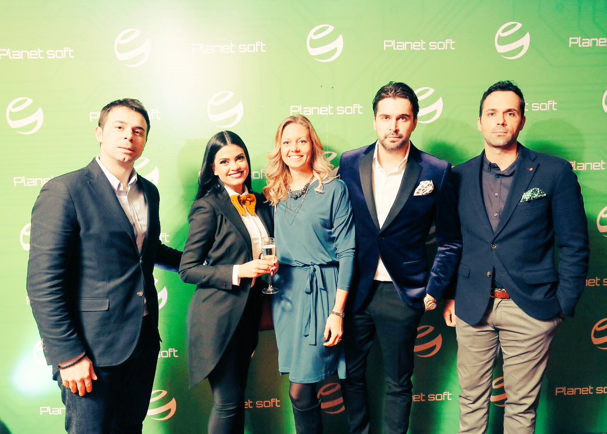 JaricVedran's tweet photo. #PlanetSoft proslavio kraj uspješne godine,najavili nove projekte u Istočnoj Evropi i Aziji. Hvala svim zaposlenim,partnerima i korisnicima. https://t.co/9uLppRTDLl
