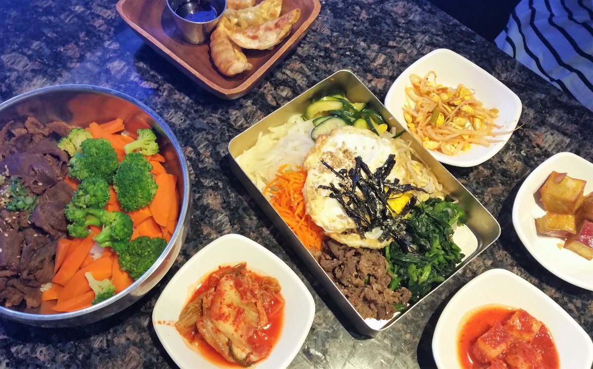 ktownbbq's tweet photo. We're open 'til MIDNIGHT tonight on Christmas Eve! Korean bbq, anyone? Sleep is for the weak anyway. #merrychristmas https://t.co/e9l7zASJlT