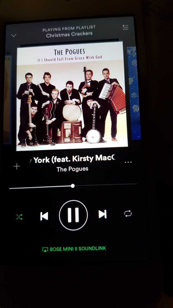 Now it's Christmas with our dublin sound track playing ☺

@JaneDouthwaite
<a href="/DeirdreMunro/">✨Deirdre Munro✨</a>