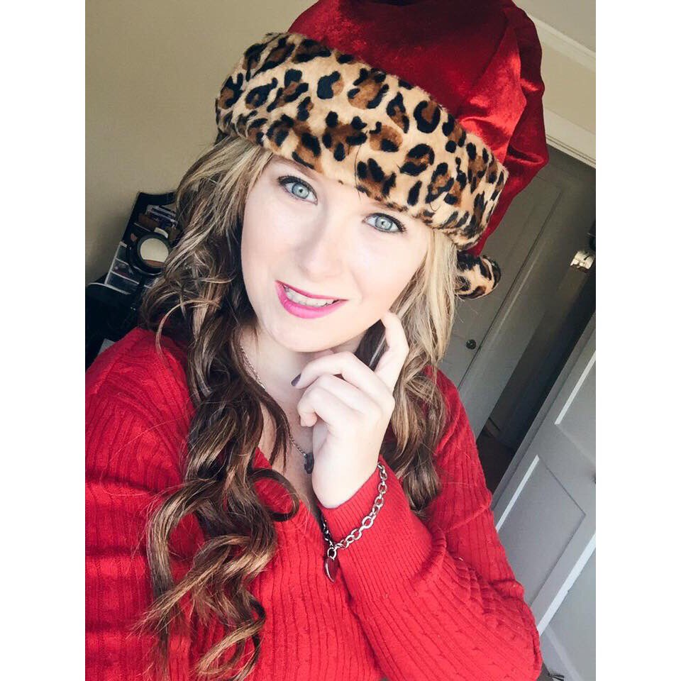 Poshissy's tweet image. Merry Christmas ❤️️🤗