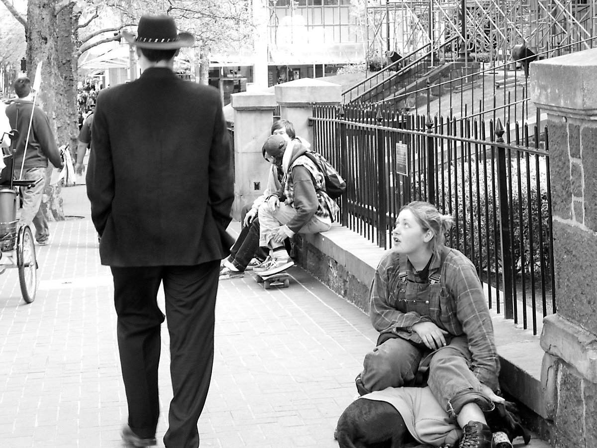 A2MFoundation's tweet photo. As you prepare for your Christmas please think of those not so fortunate. A2M helps street-involved youth all year https://t.co/V5NEQFcD7F https://t.co/SimtCorY5E