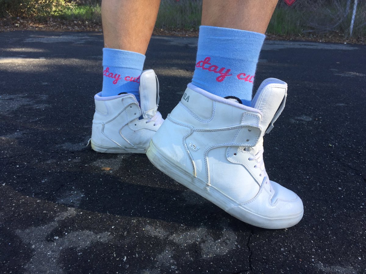sockstash's tweet photo. Stay cute today ❤✌️ https://t.co/Zns2Gd7PQp