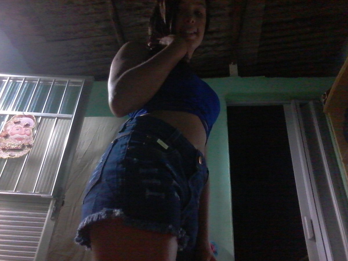 adryelle184's tweet photo. Feliz natal https://t.co/k52PwE2UE8