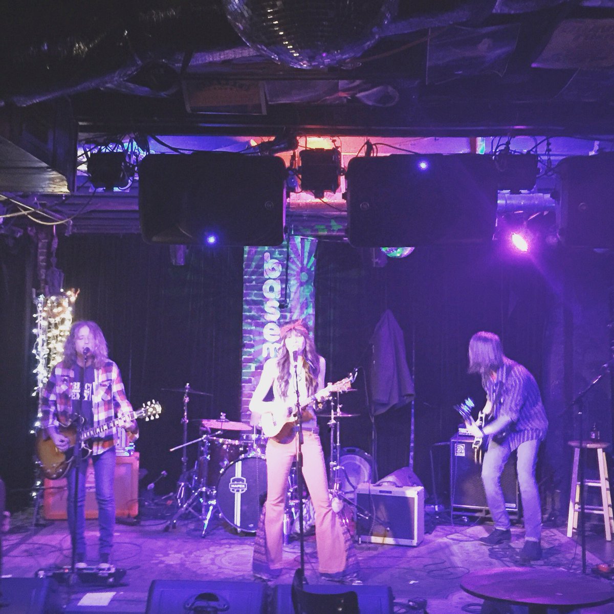 RaelynNelson's tweet photo. #americasfavoritemusicalgroup #raelynnelsonband #rnb #nashvillemusic #nashville #outlawcountry https://t.co/U3Mwh6MOex