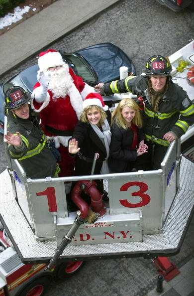 Third_Watch's tweet photo. Merry Christmas 2 all! Happy Holidays
#thirdwatch #thirdwatchfans
@TheAmyCarlson https://t.co/JDAV1nFeh2
