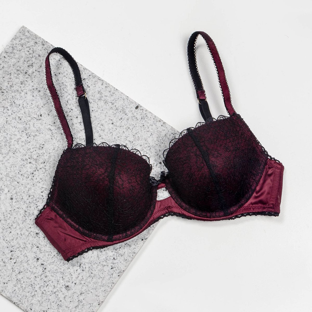 Shop #bras on #sale >> buff.ly/2i2lVb8 #HolidaySale