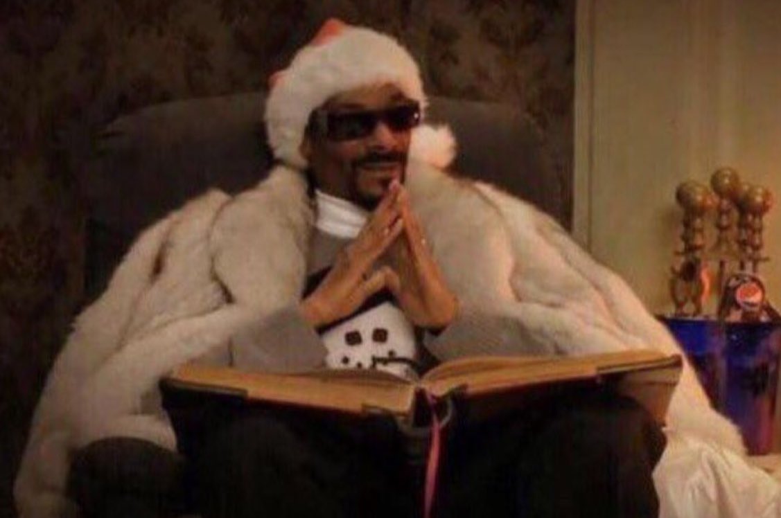 chicoprobs's tweet photo. ''Twas the nizzle before Chrismizzle and all through the hizzle" https://t.co/2jPOVKwFdQ