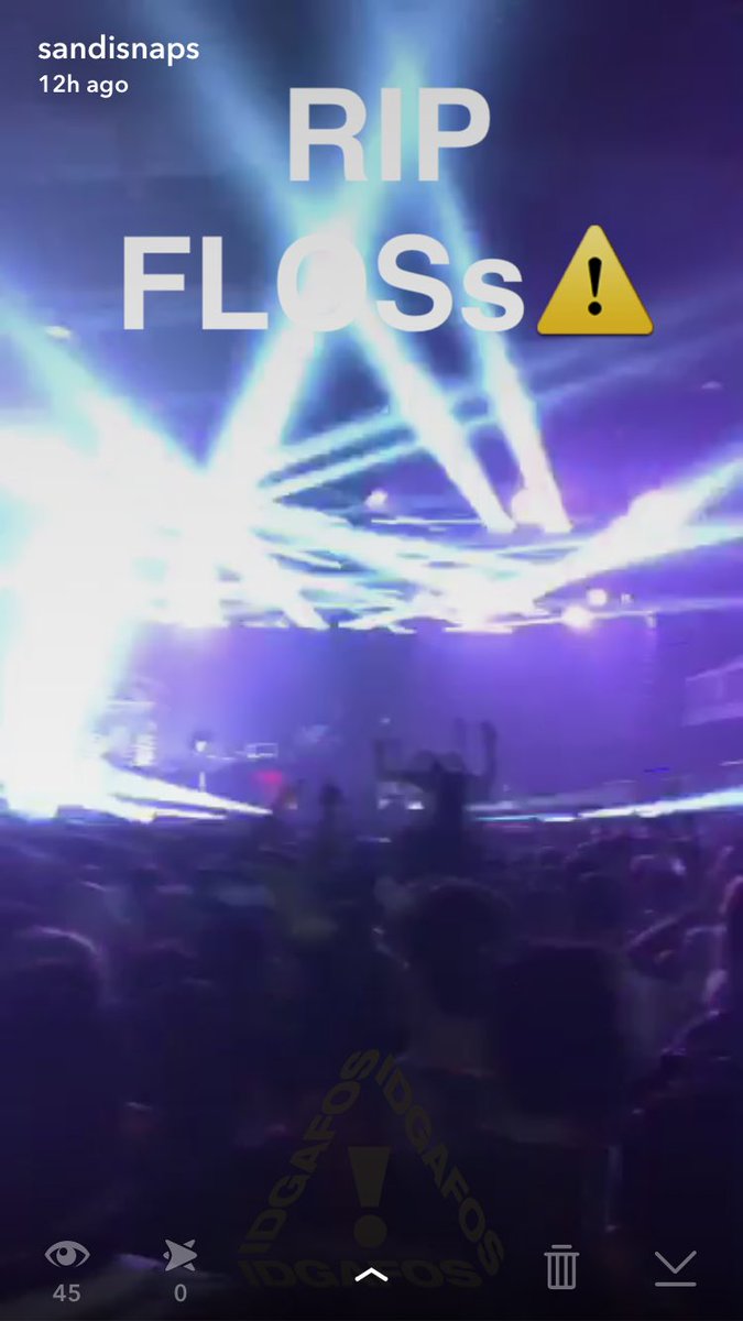sandishamunee's tweet photo. LAST NIGHT WAS EVERYTHING WITH MY SPICE BABES @FLOSSTRADAMUS @DILLONFRANCIS ✨🌠⚠️ #dillstradamus #idgafos #hydfest https://t.co/sbBLFhPvOb