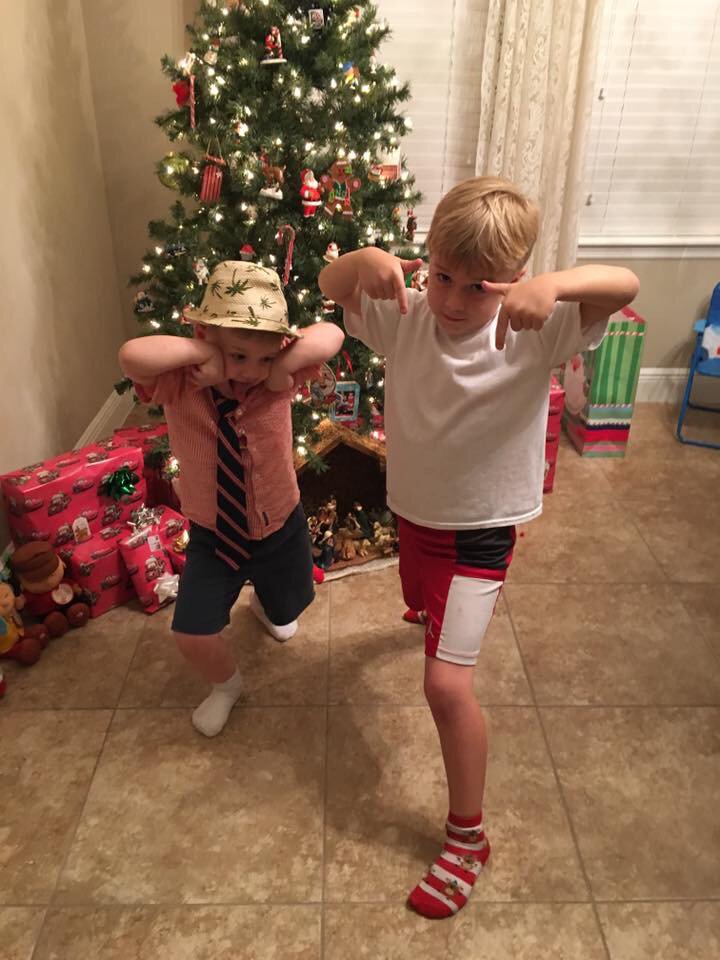 Thejoinerbros's tweet photo. Merry #Christmas everybody! Thanks for subscribing! #smallyoutuber #smallyoutubercommunity #kidvids https://t.co/gJMcTiCfUL