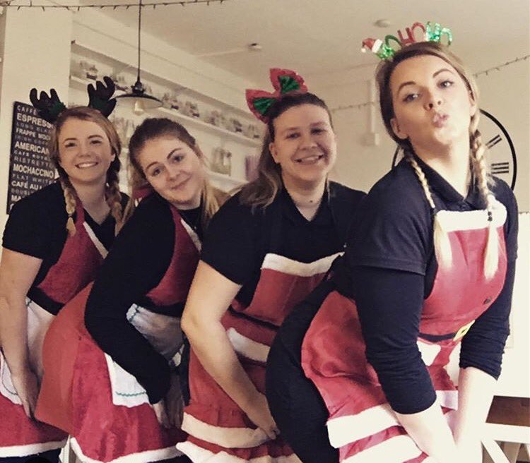 LazyCowModbury's tweet image. Have a Merry Christmas, love from the Lazy Cows❤🐮