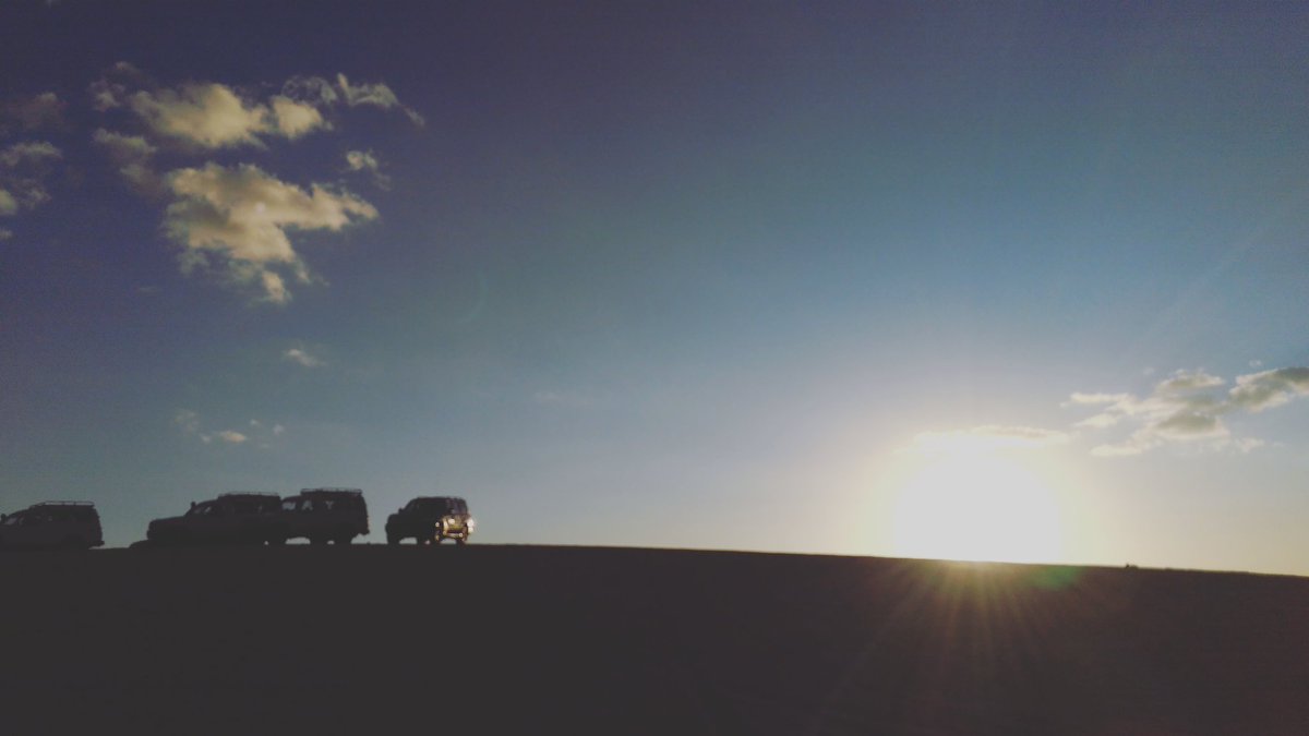 MayElDardiry's tweet photo. #safari #siwa #desert #sanddriving #passion #adventure #mobilephotography #sanddunes https://t.co/j7io0IJfxR