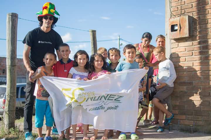 zonajovencl's tweet photo. Un éxito Un juguete, una Sonrisa. 
Gracias a todos los que apoyaron y creyeron en esto. Gracias!!! https://t.co/AjPLar7ISB