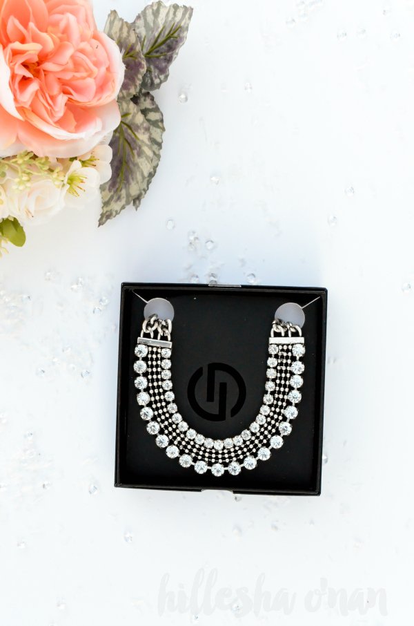 FashionFling's tweet image. The Zoe Report Box of Style (@TZRBoxofStyle) for Winter 2016 #ad bit.ly/2i0AZDr  #ZoeReporter #BoxofStyle