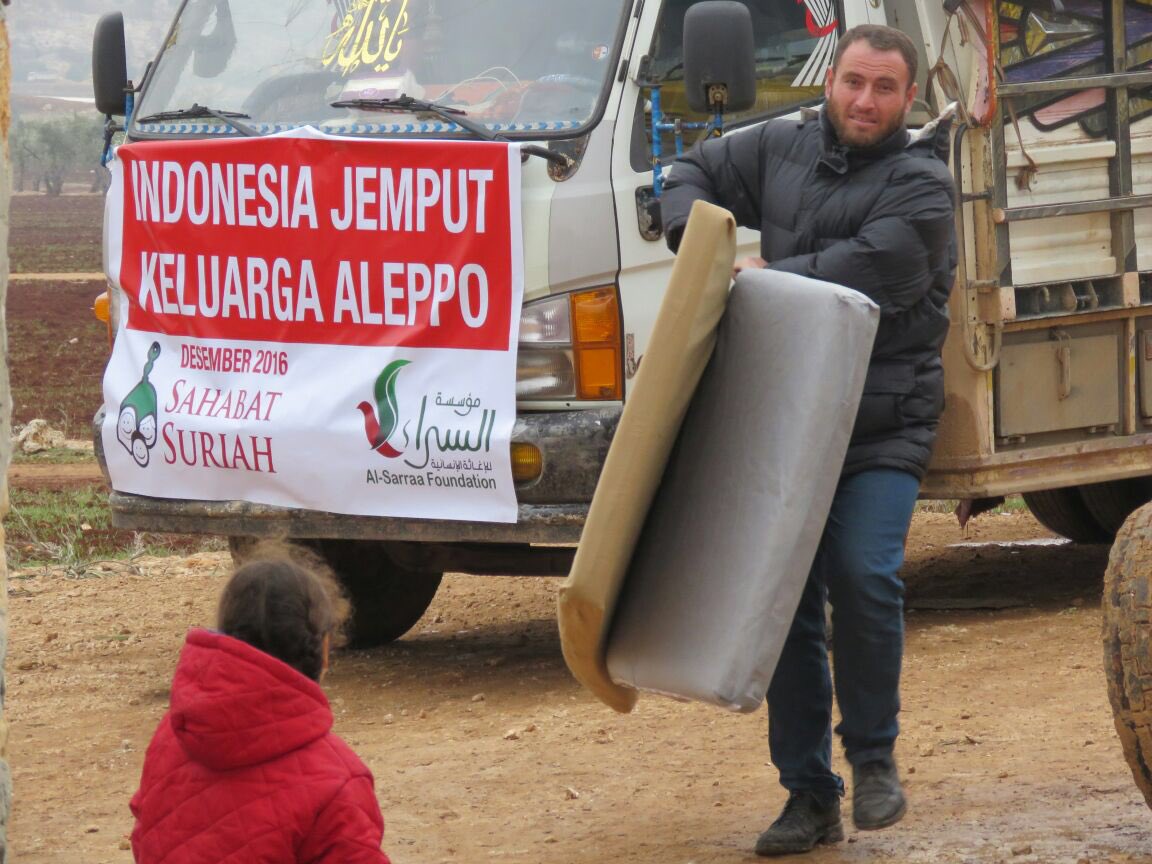 sahabatsuriah's tweet photo. 3. Allahu Akbar...
Allahu Akbar...
Allahu Akbar...
Allahu Akbar...
Allahu Akbar...
Allahu Akbar...
Allahu Akbar...
#SeruanAleppo https://t.co/upUkA88sHj