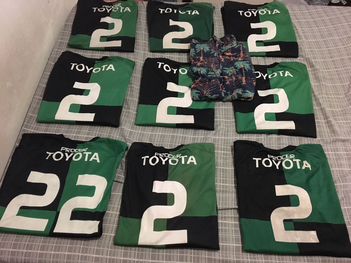 juansdrc's tweet photo. Feliz de llevar esta camiseta gracias a mi viejo, mi vieja y a todos los que no me hicieron dejar de jugar hace unos!!! Falta interior 2013 https://t.co/NL7He6FEzH