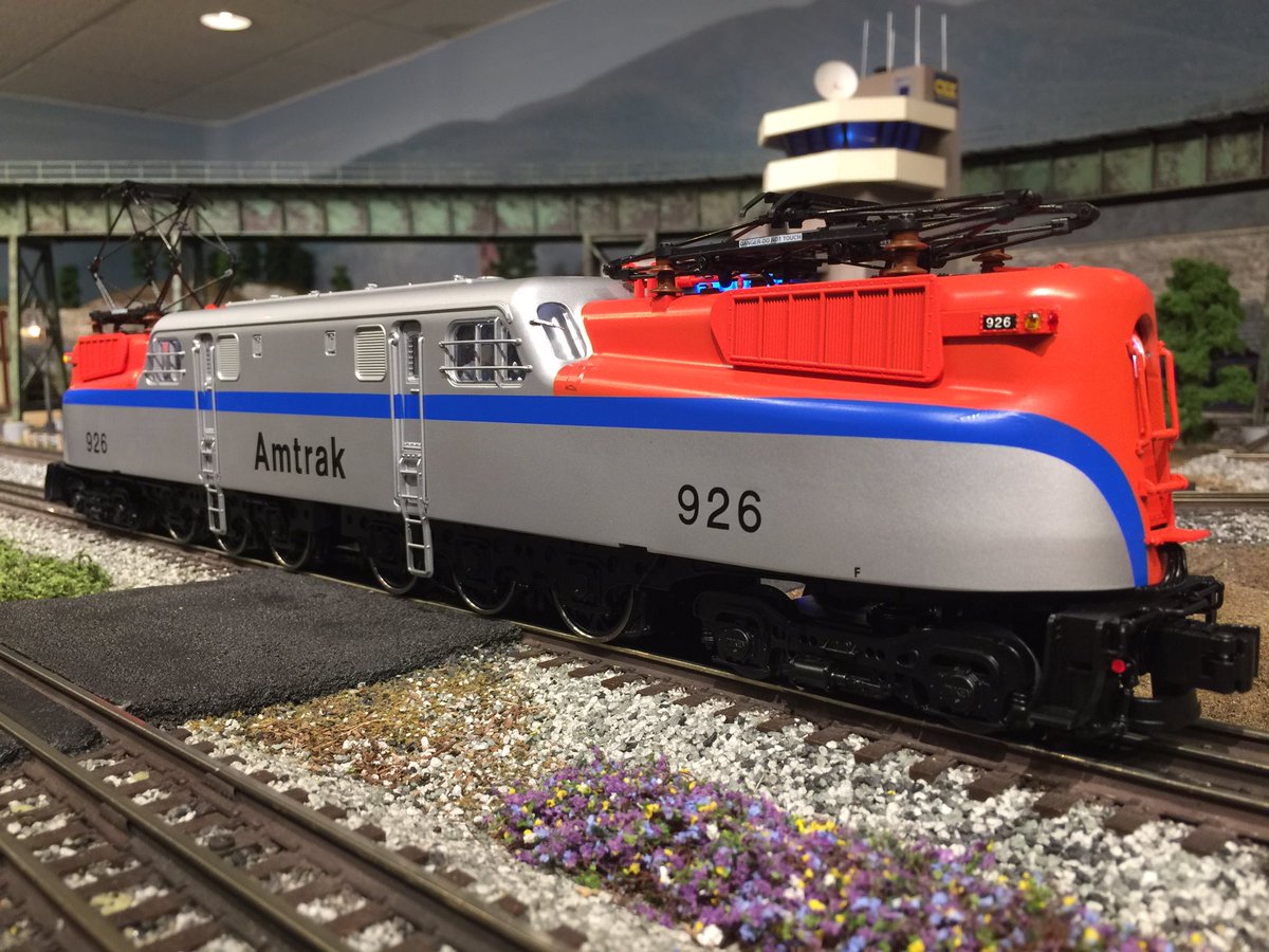 amtrak gg1