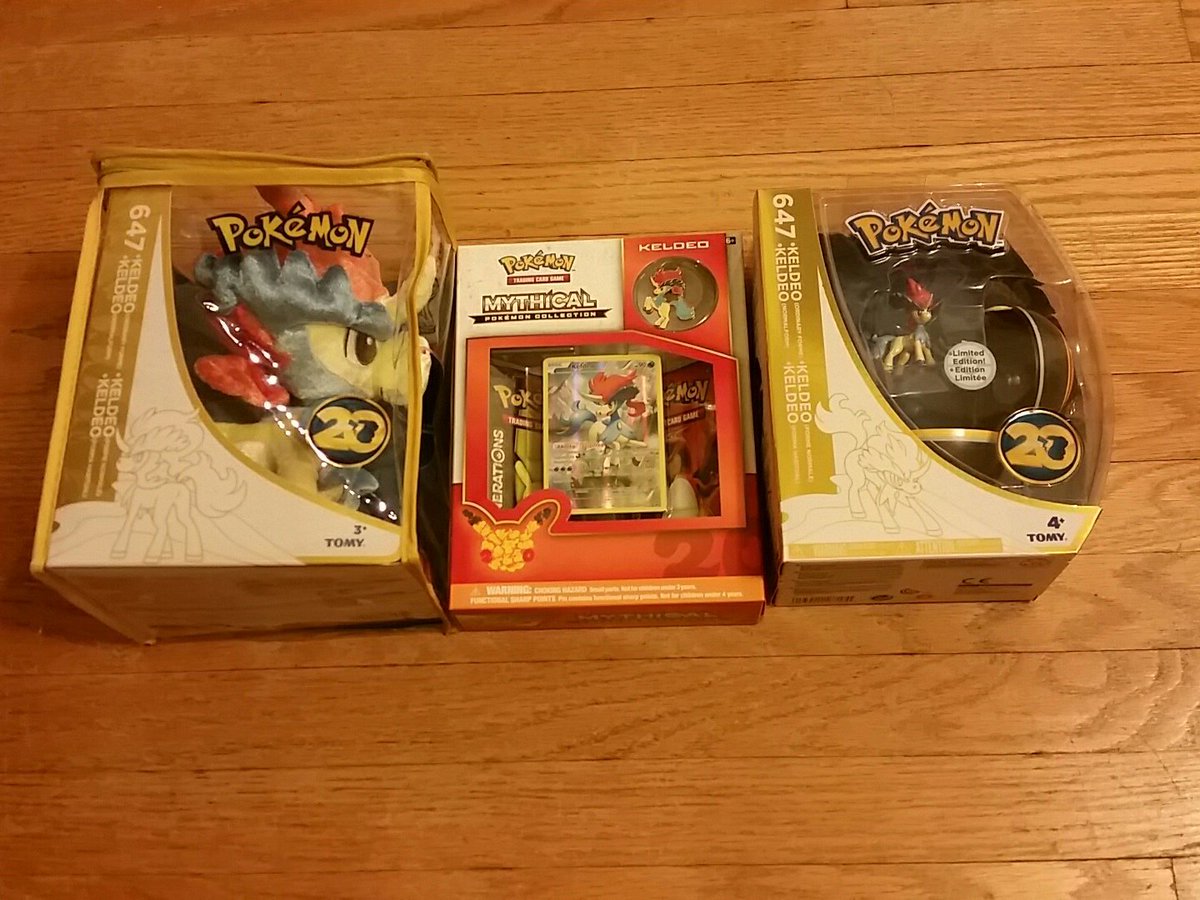 SteelScizor's tweet photo. Keldeo Mythical box, Plush, and figure! Almost done with the 20th anniversary stuff😥 #2016Collection https://t.co/50320nvB0f