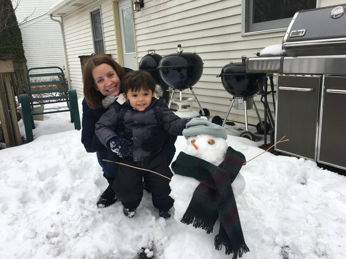 sandra_athey's tweet photo. My nephew and I just chillin' with our new snowman friend. :) #ChristmasEve #nephewlove #snowmanfriends #doyouwannabuildasnowman https://t.co/8otPTuDhMY