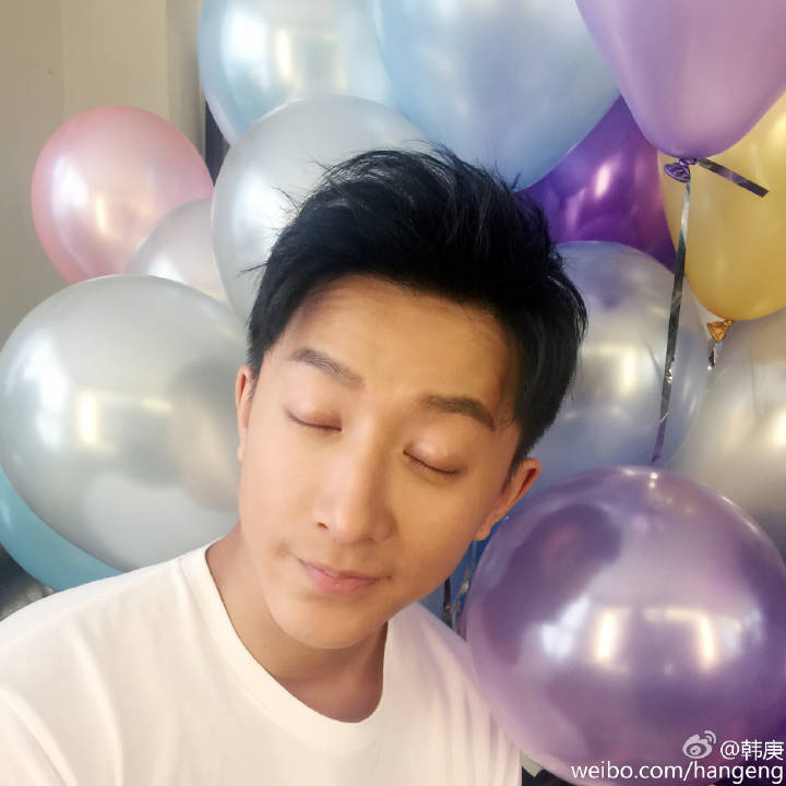 GengFans_Italy's tweet photo. [24.12.2016] Hangeng su Weibo
韩庚: Merry Christmas to you all~~~ https://t.co/sOalv9tyod