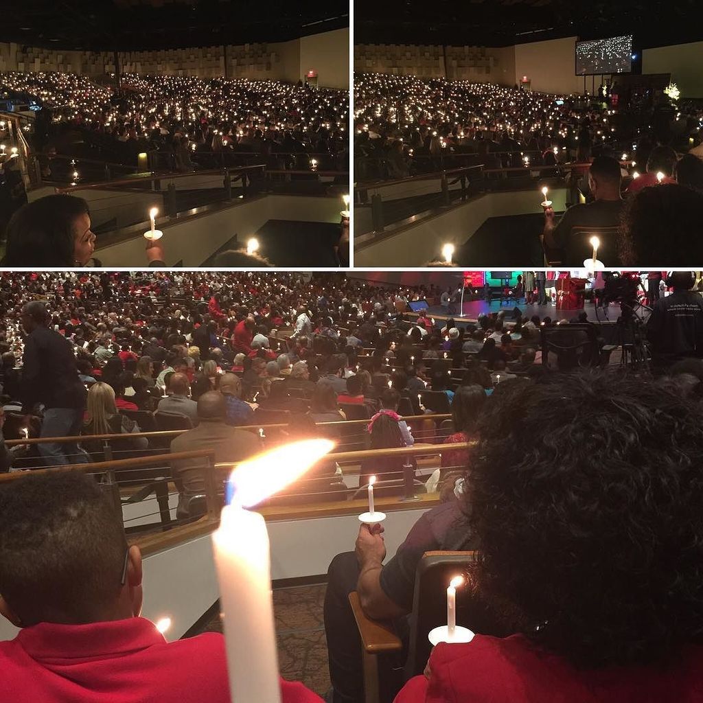 jasoncaston's tweet photo. Great candlelight service at @visitonecc #visitonecc #christmaseve #christmas https://t.co/V8I5vH7WP4 https://t.co/uDQkIaBcM6