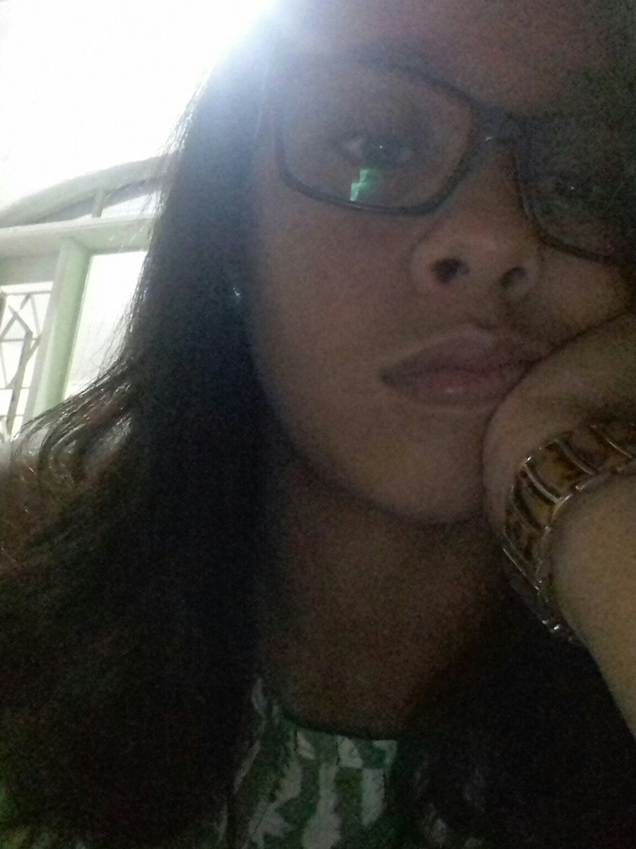 nickiduart's tweet image. Natal aconteçendo e eu to tipo: