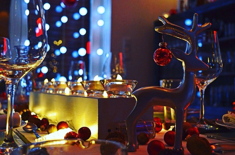 Lami_Restaurant's tweet photo. Let the festivities begin!From December 24th to 30th we offer some specials lobster ravioli,filet mignon.. #santamonica #restaurant #holiday https://t.co/H9EE6EToux