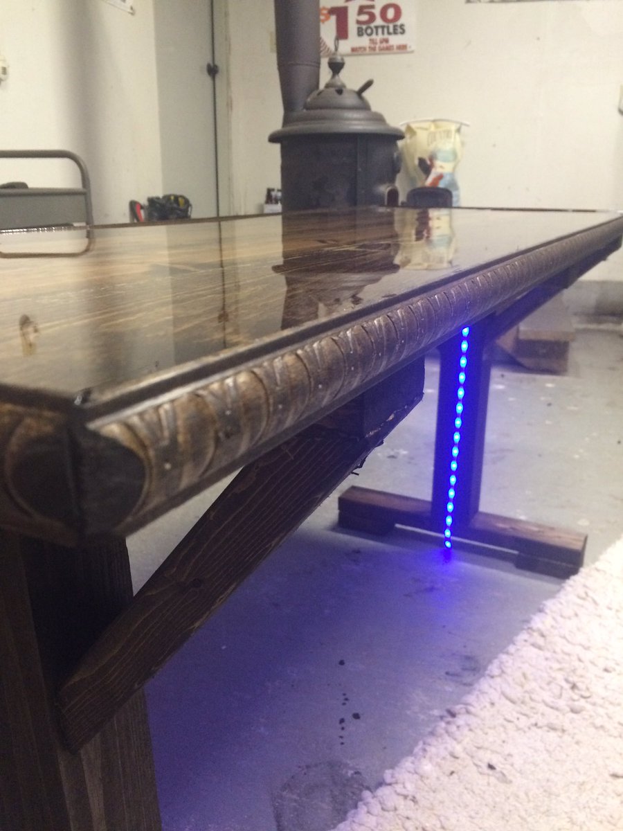 pojecttree's tweet image. Got the table done for the tree house..