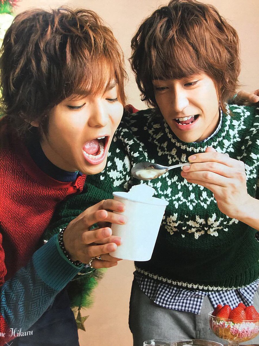 _jump_daiking_'s tweet photo. やぶひか、入籍オメデトー！
待ってました！ついに、この日が来たね！
これからも、末永くお幸せに😍😘😋
 #やぶひか入籍 
#やぶひか入籍日 
#八乙女光
#薮宏太 
#やぶひか https://t.co/QhCPduYJqQ